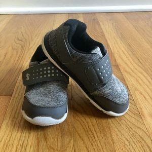 See Kai Run Ryder sneakers size 10 grey